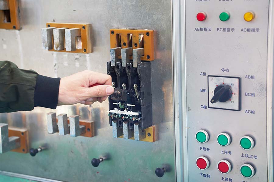 معدات التفتيش