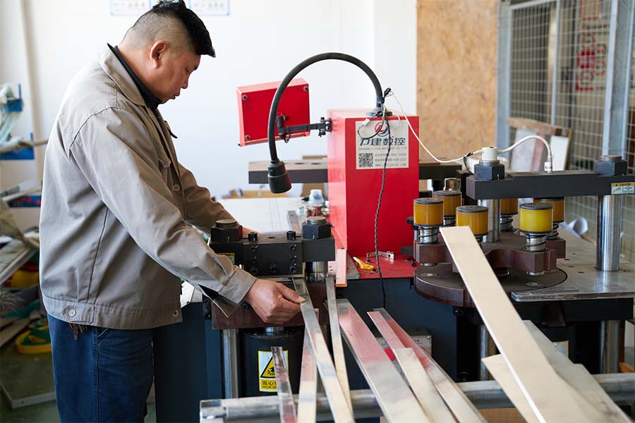 تصنيع المنتج